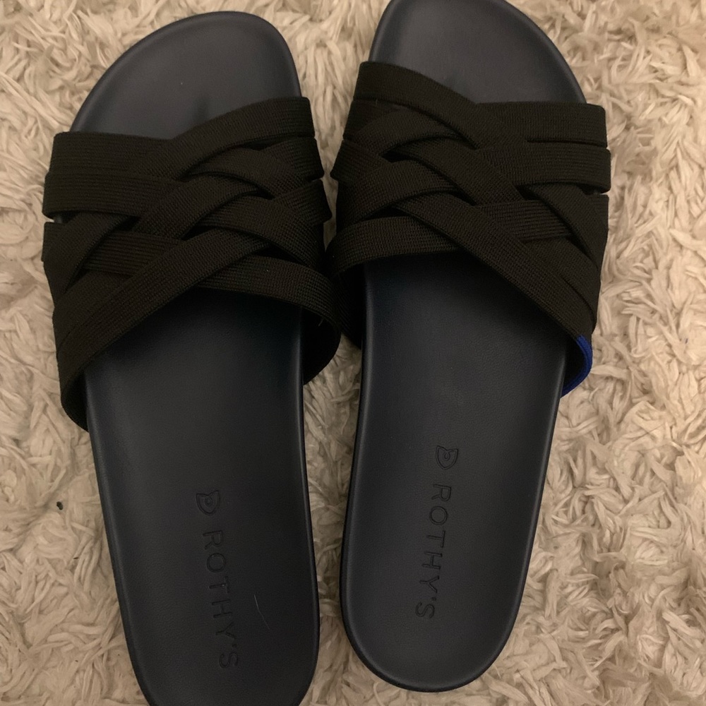 Rothy’s black multi cross strap slide